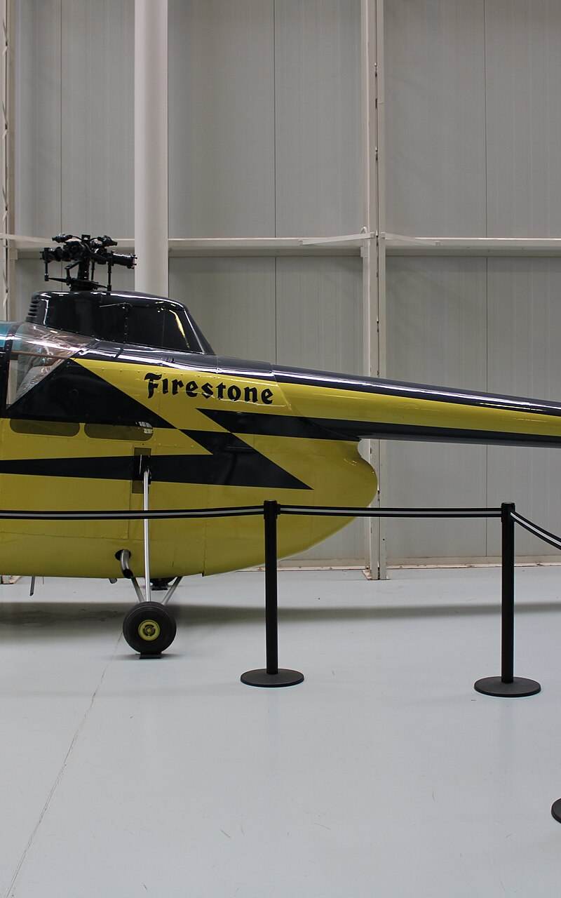  - Helicopter