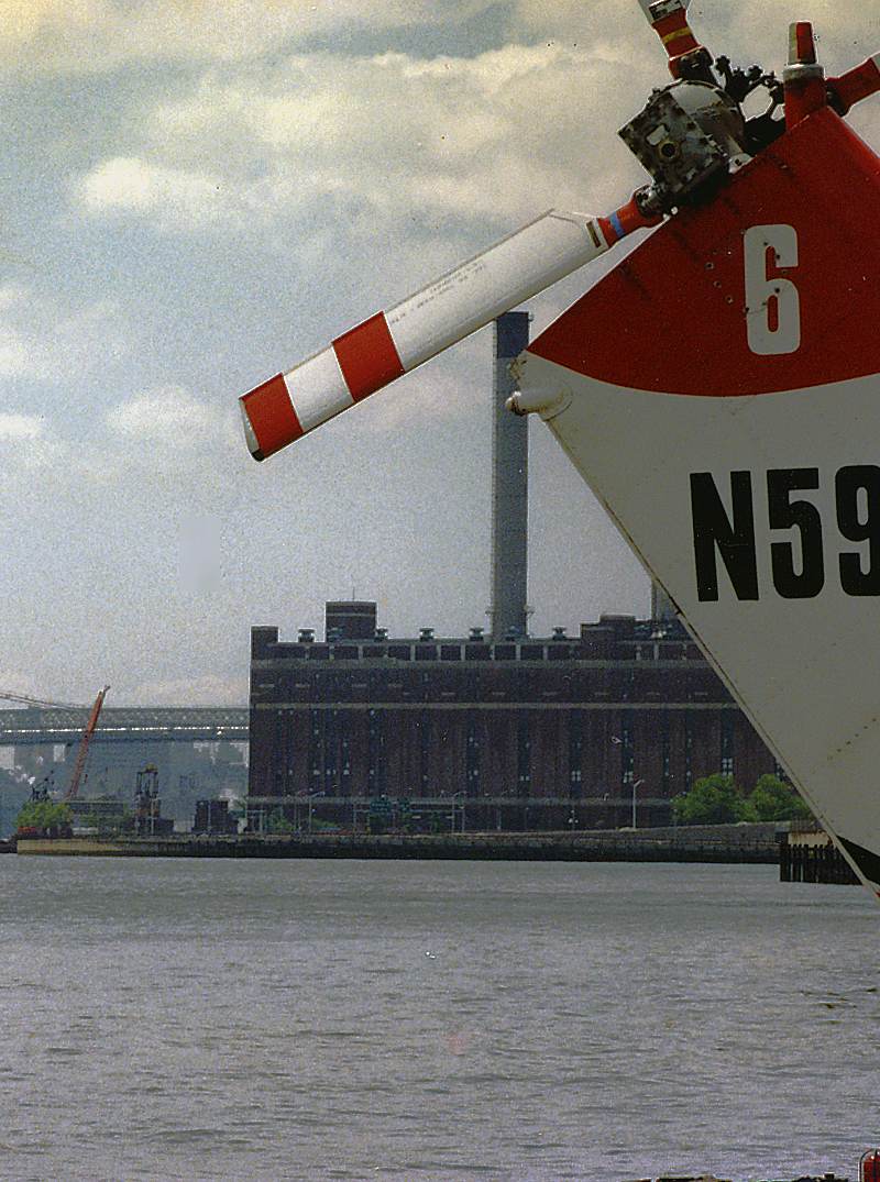 N59330 - Helicopter