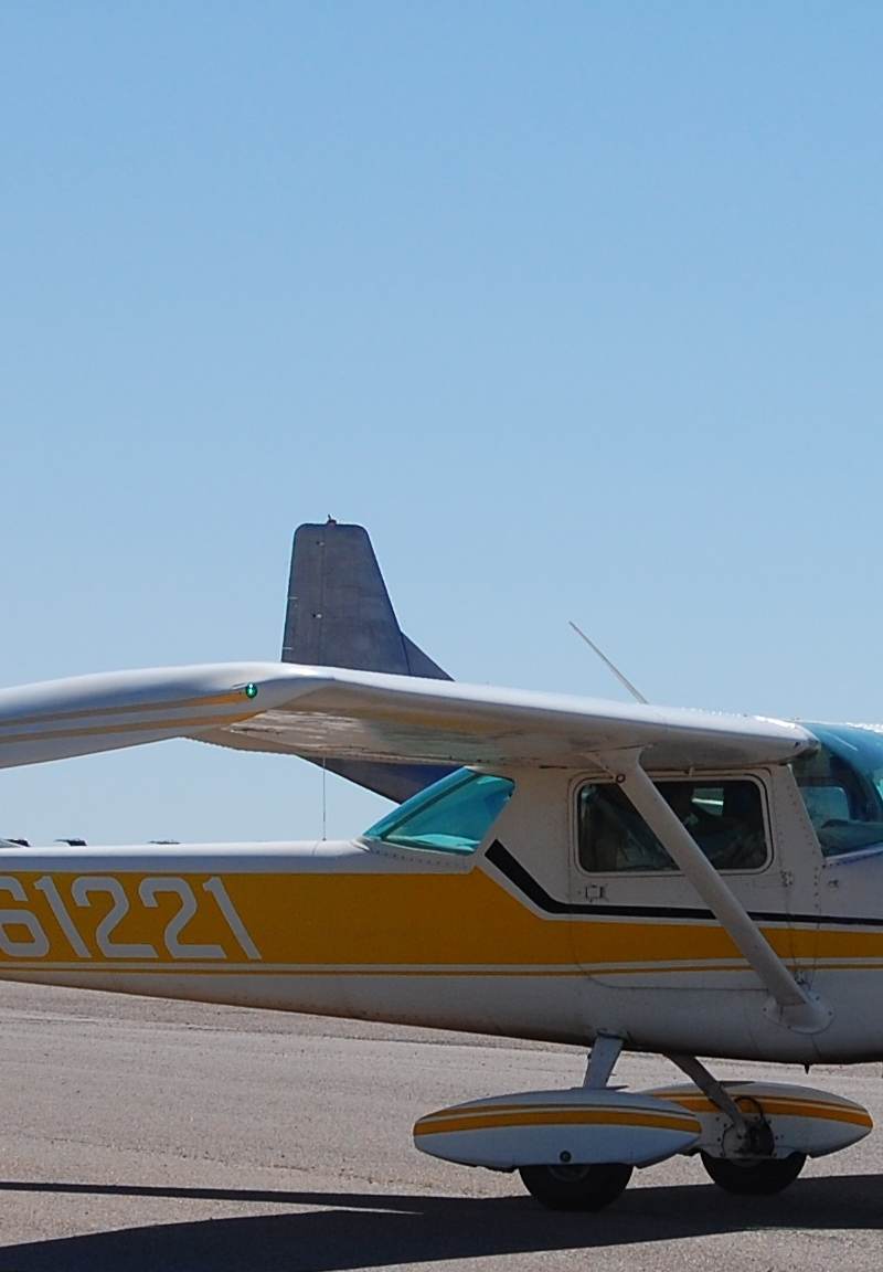 N61221 - Cessna