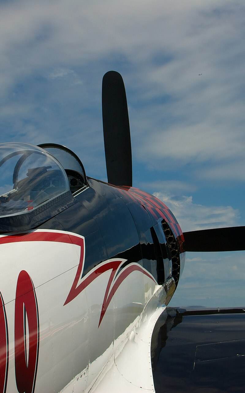 N62143 - Single-engine aircraft