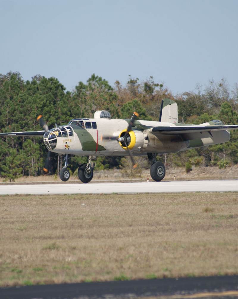  - Twin-engine aircraft