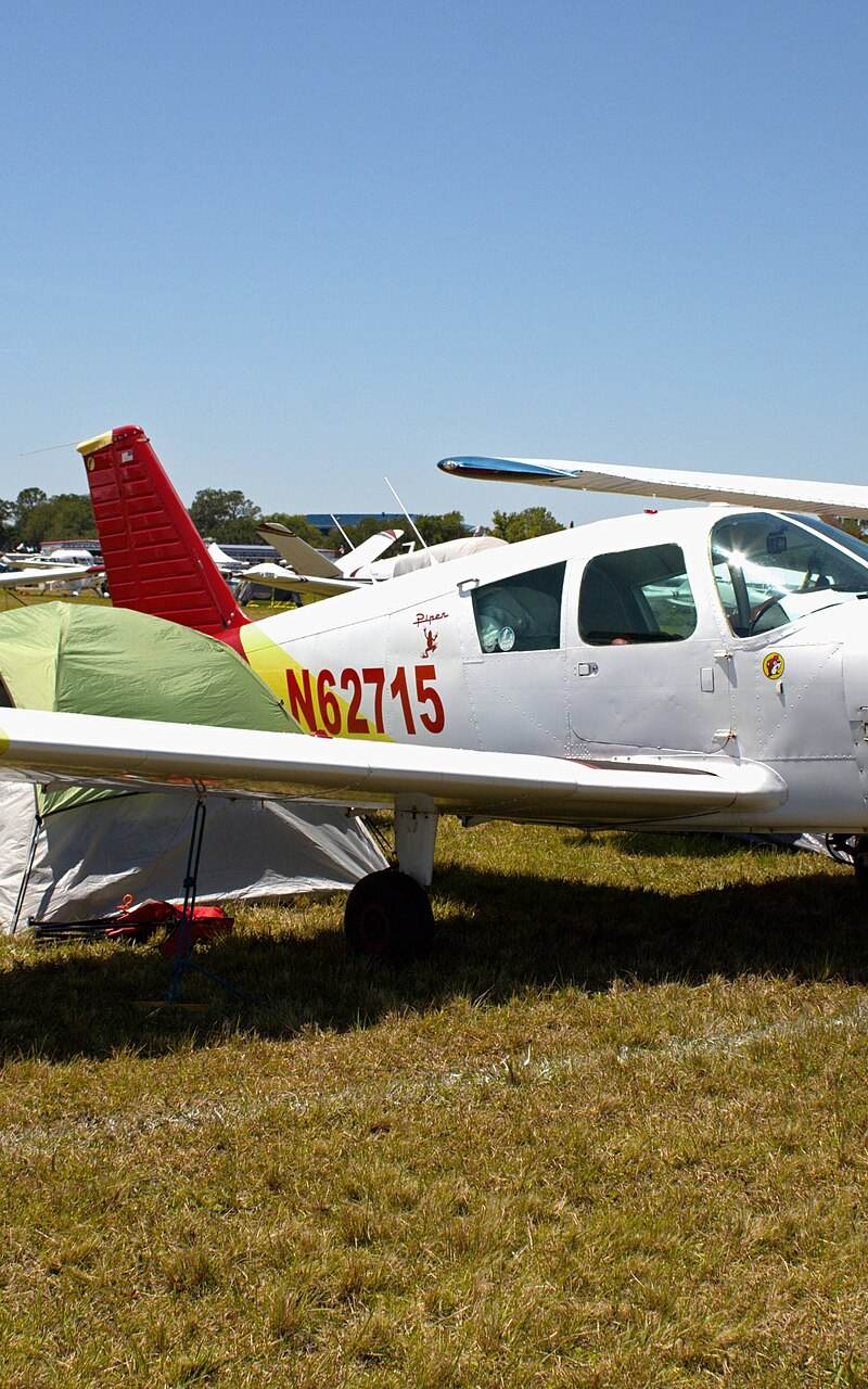 N62715 - Piper
