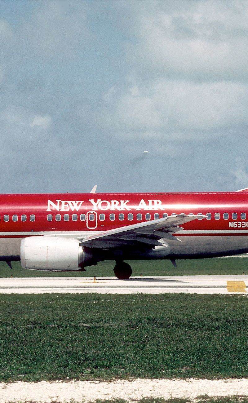 N63305 - Twin-engine aircraft