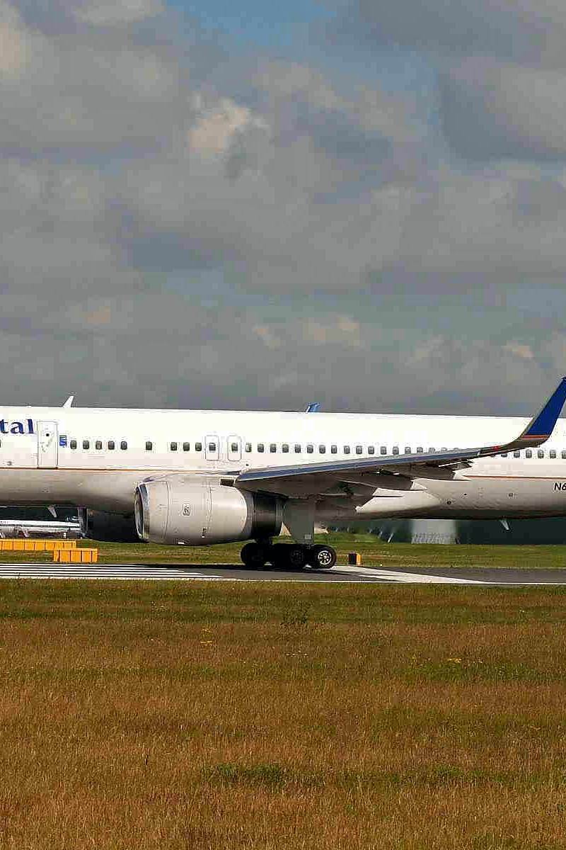 N67134 - Boeing