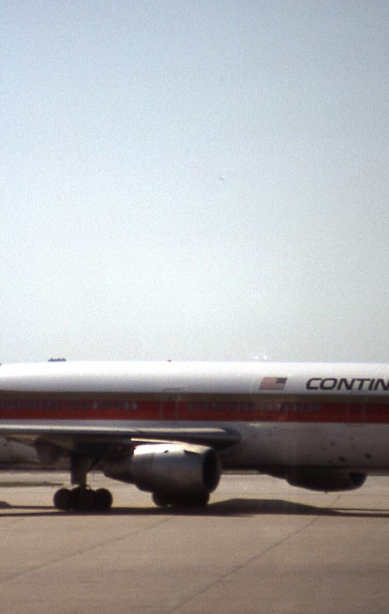 N68044 - Aircraft