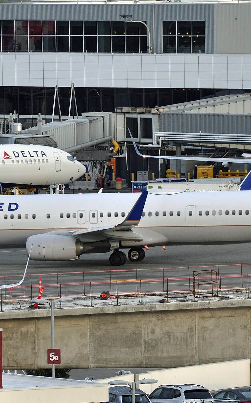 N68801 - Boeing