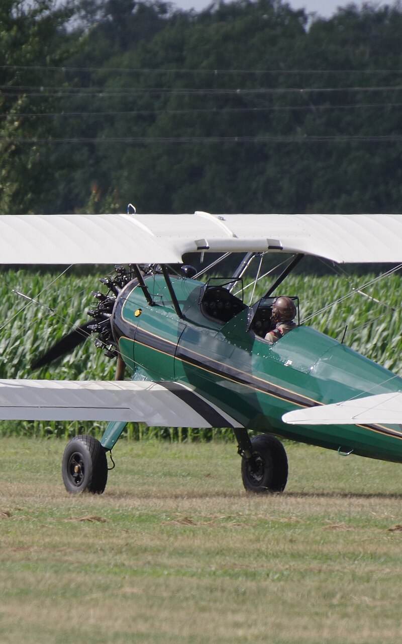 N68831 - Aircraft