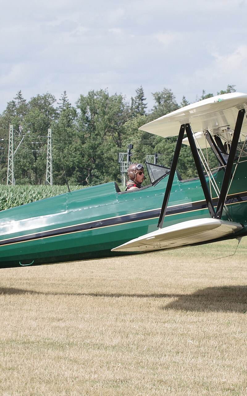 N68831 - Aircraft