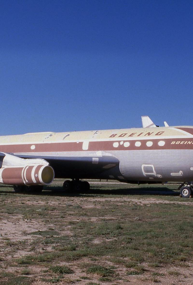 N70700 - Boeing