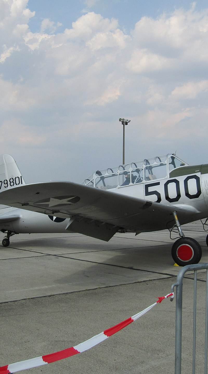 N71502 - Warbird