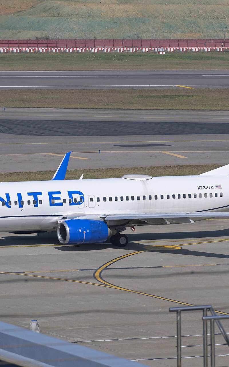 N73270 - Boeing