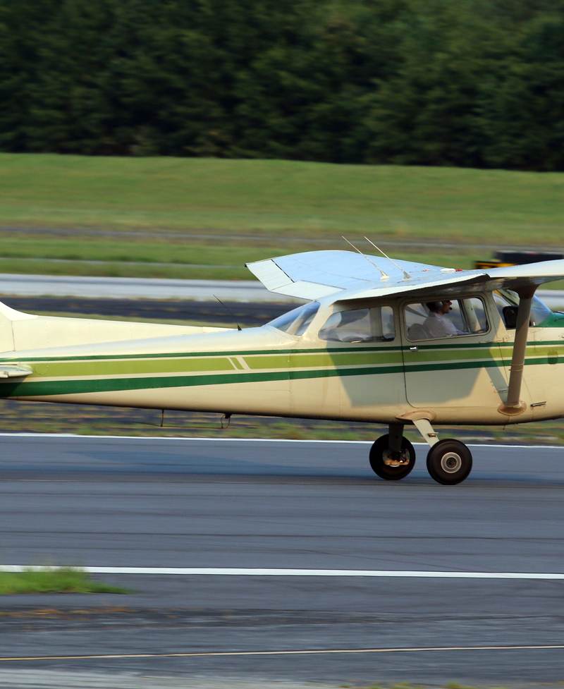 N73429 - Single-engine aircraft