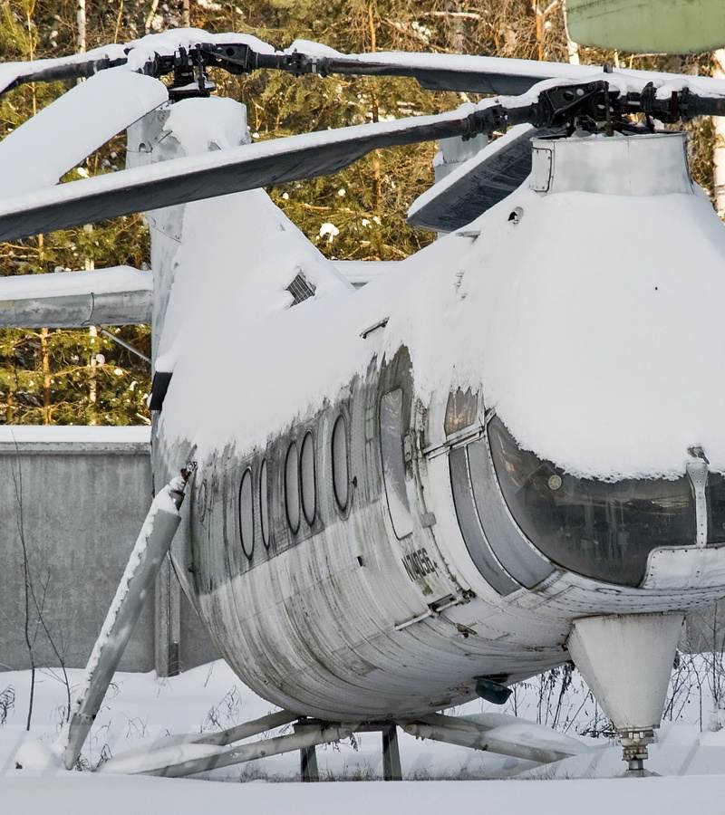  - Helicopter