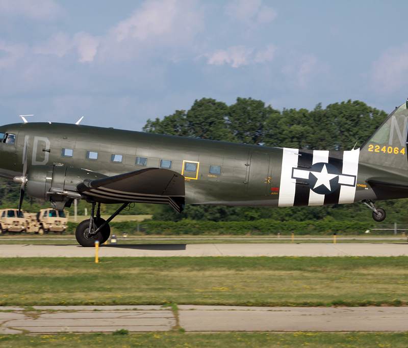 N74589 - Douglas