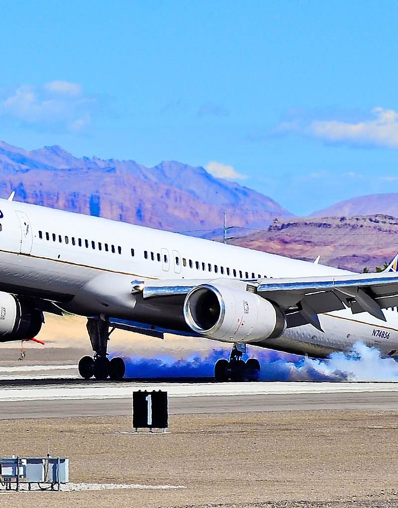 N74856 - Twin-engine aircraft