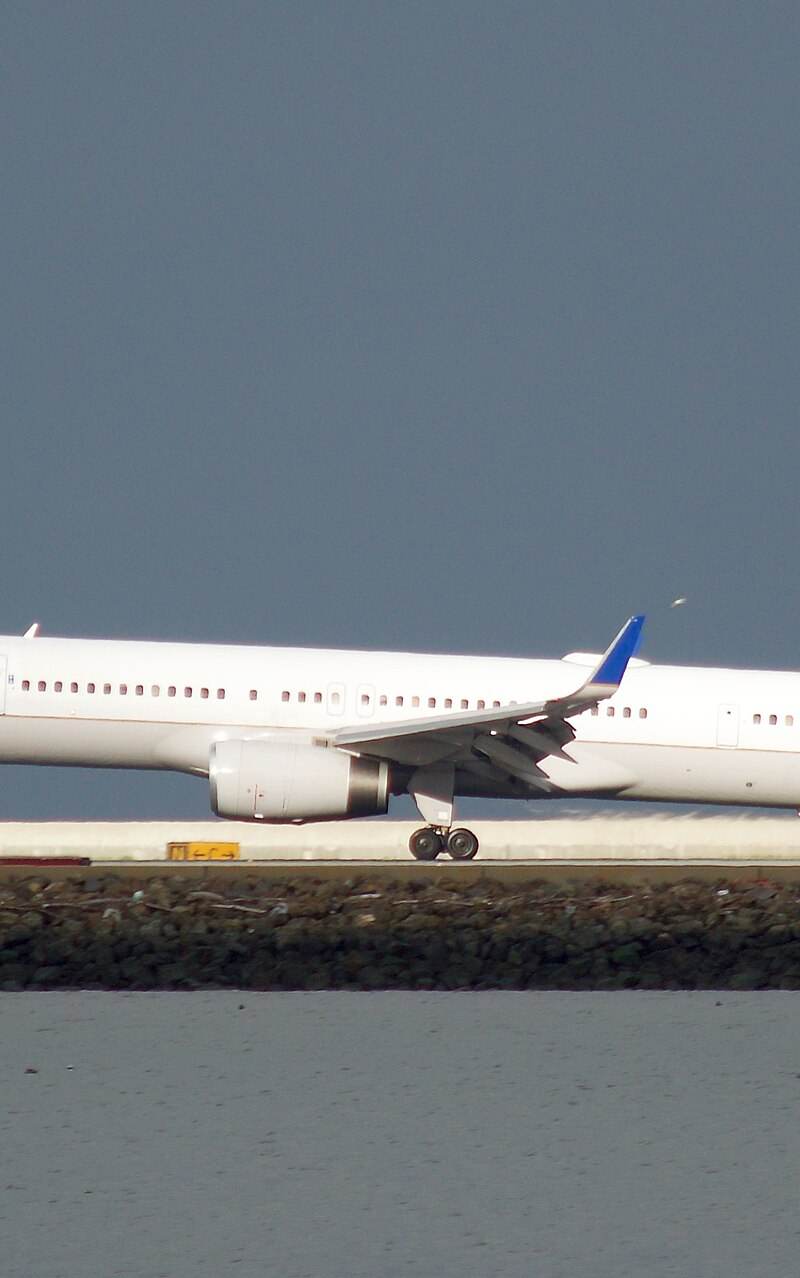N74856 - Twin-engine aircraft