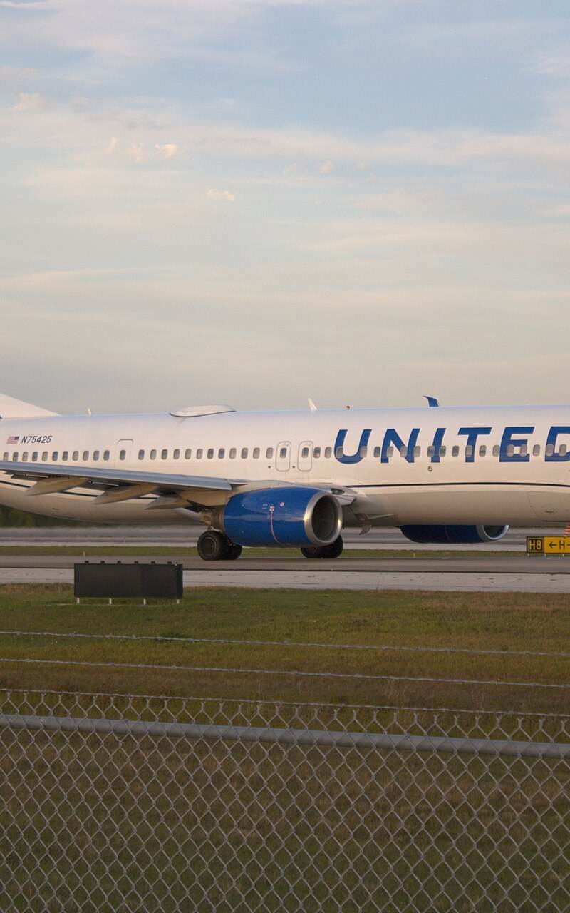 N75425 - Boeing
