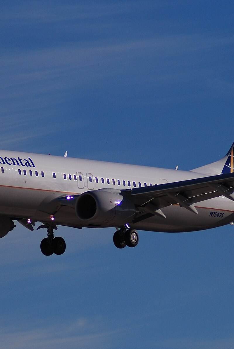N75425 - Boeing