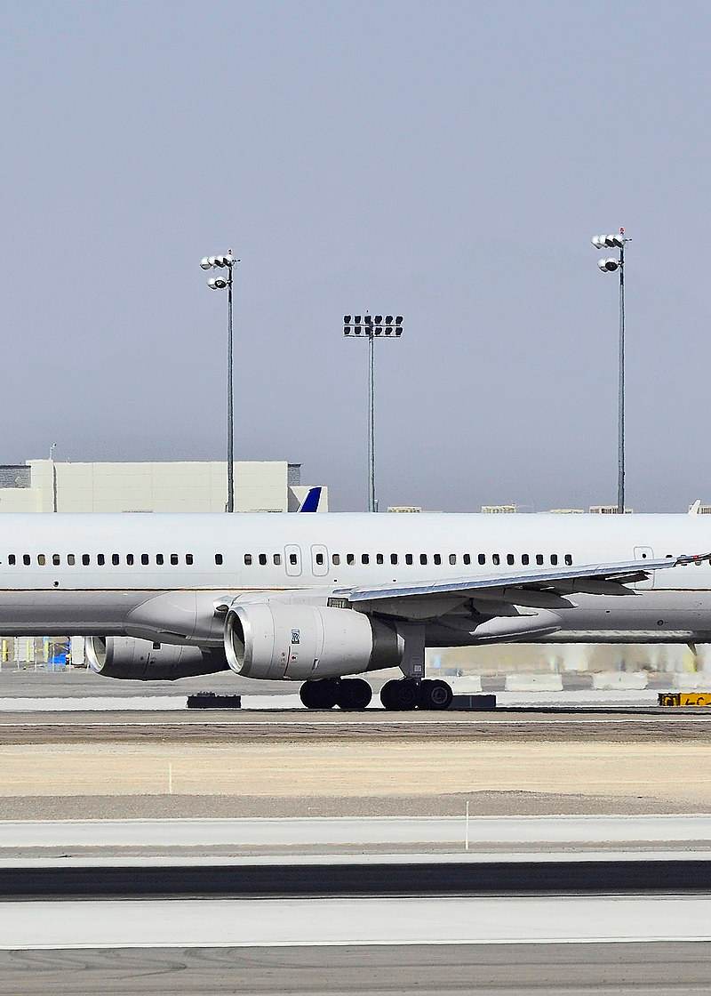N75851 - Boeing