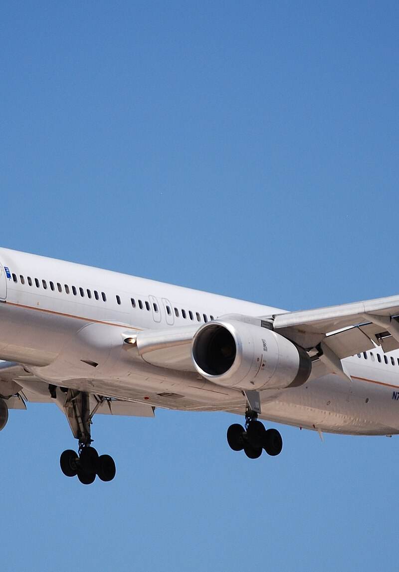 N75858 - Boeing