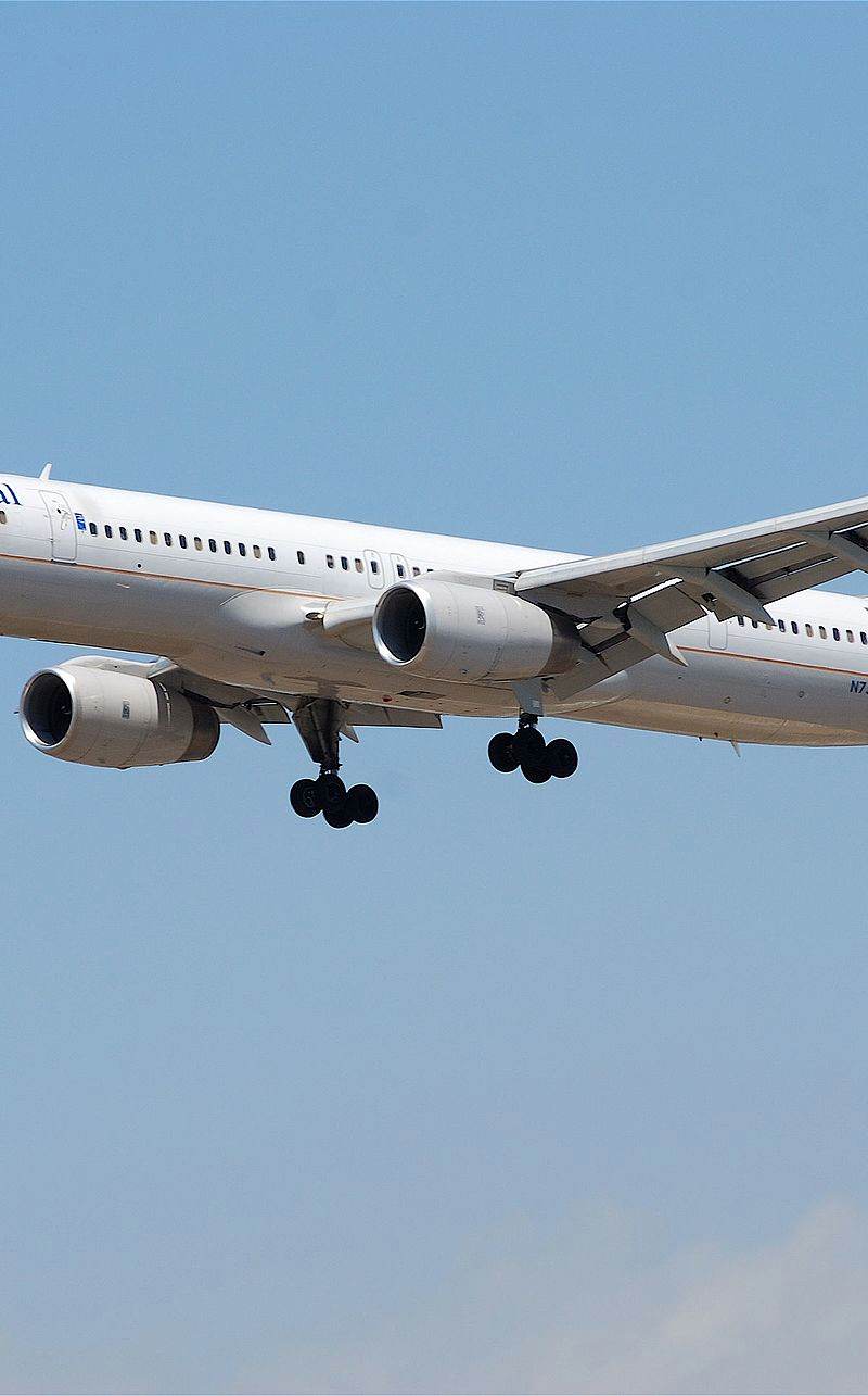 N75858 - Boeing