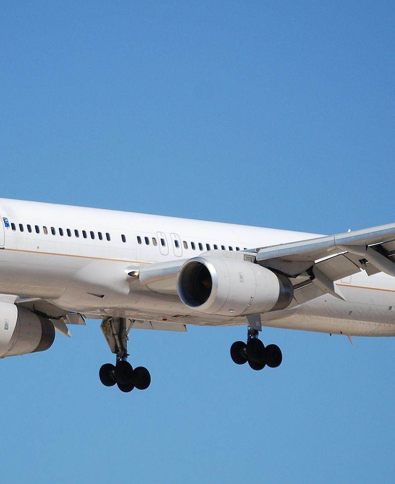 N75858 - Boeing