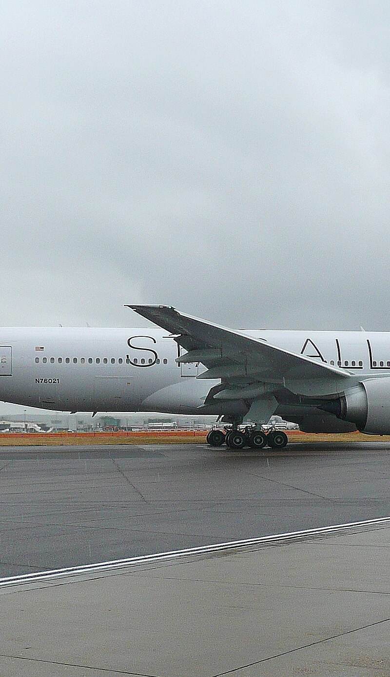 N76021 - Boeing