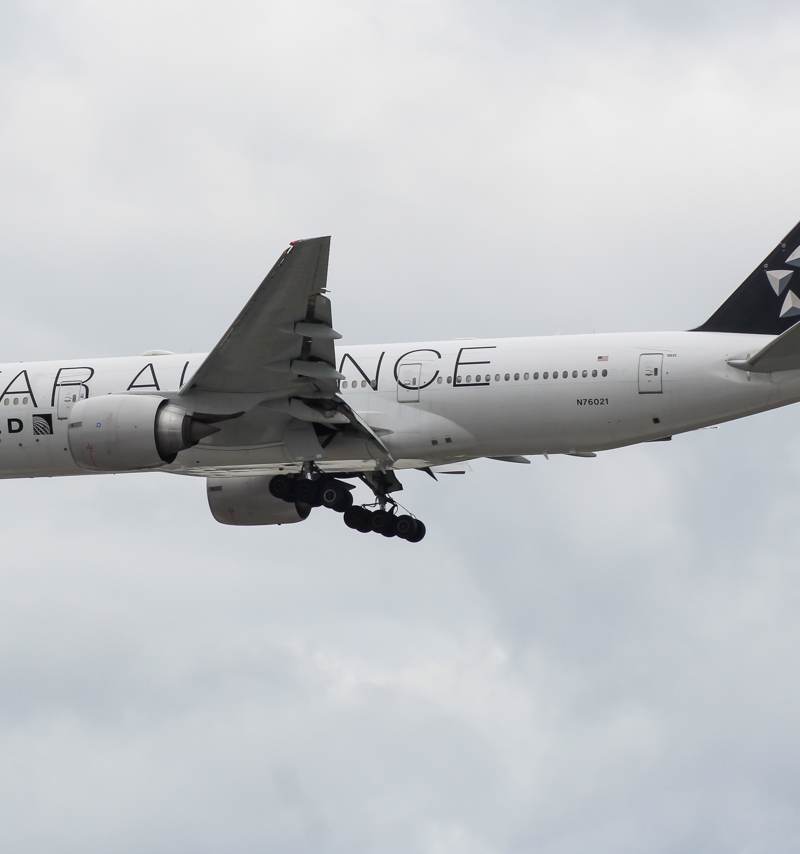 N76021 - Boeing