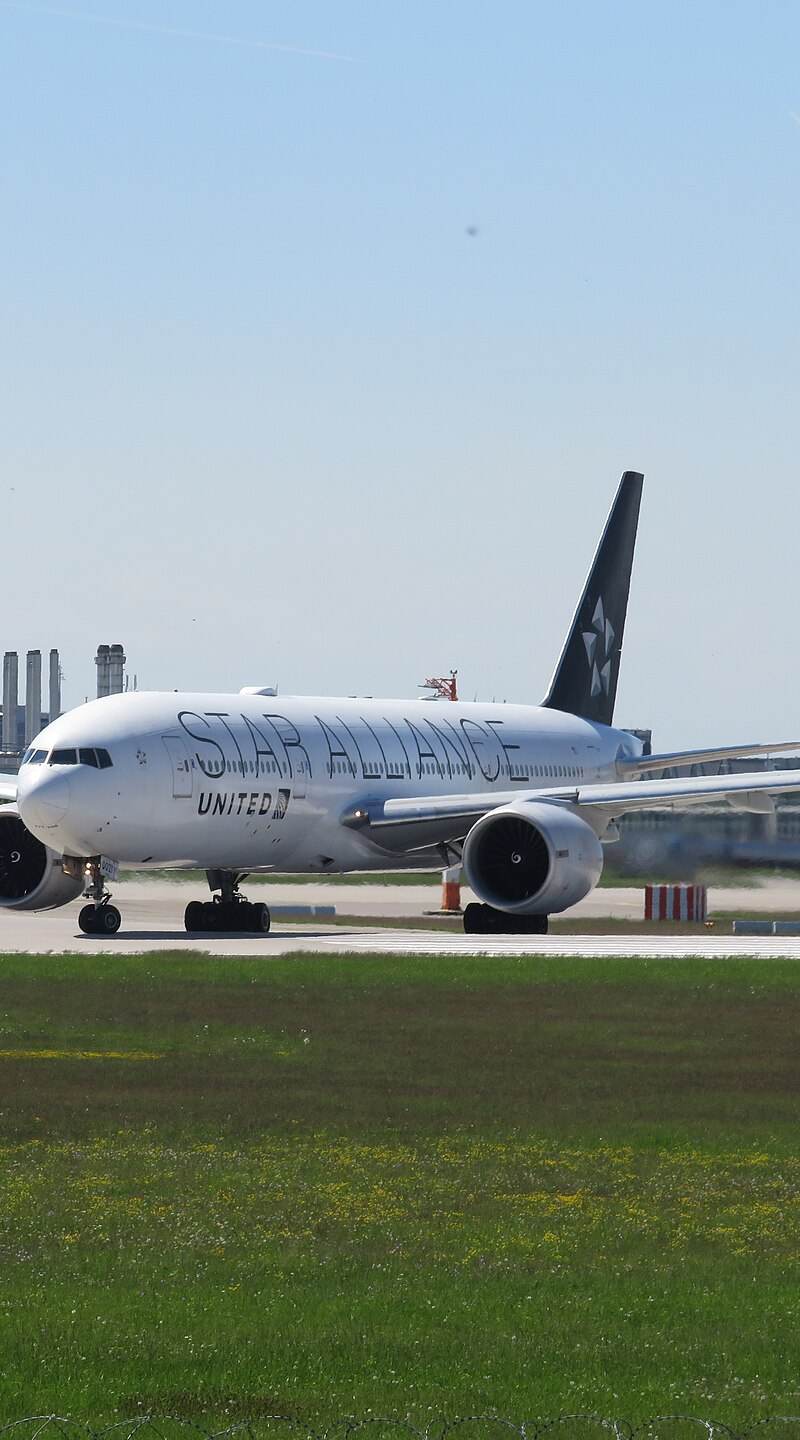 N76021 - Boeing