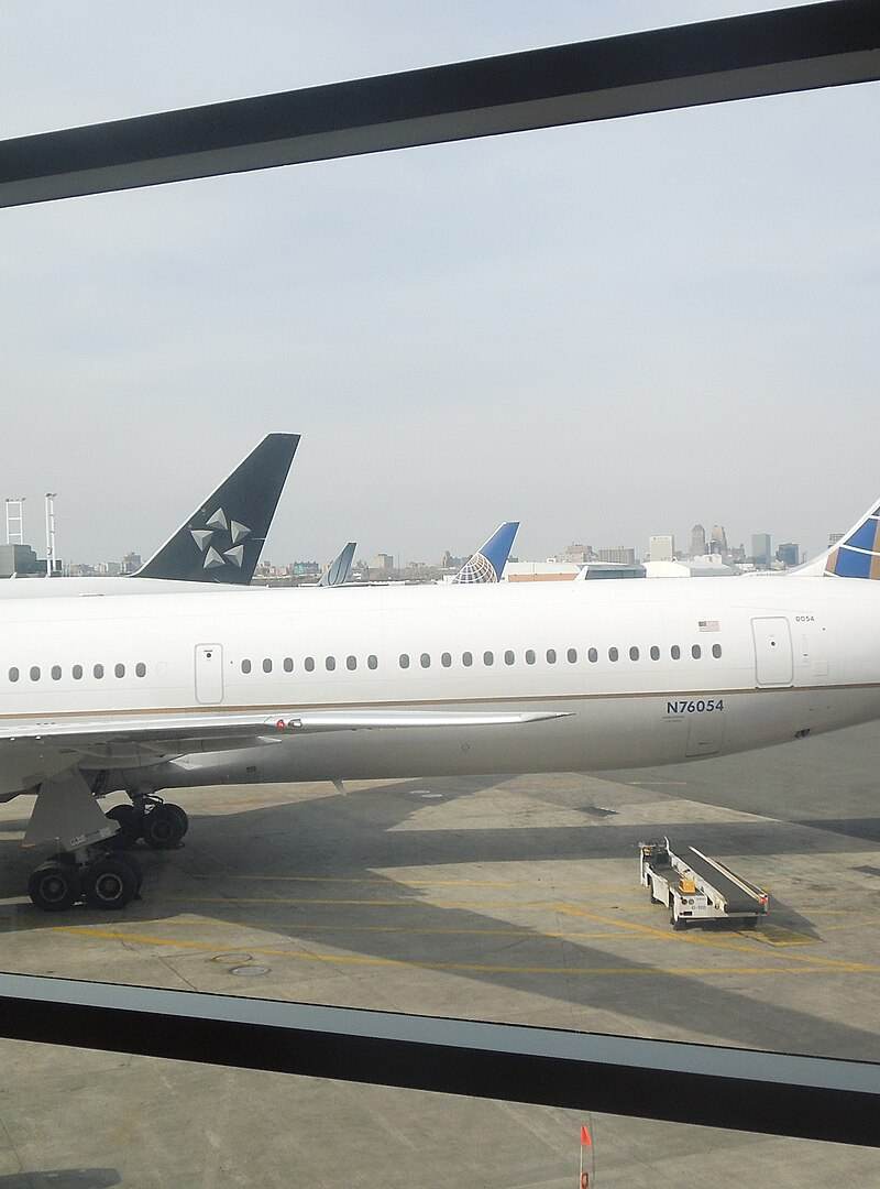 N76054 - Boeing