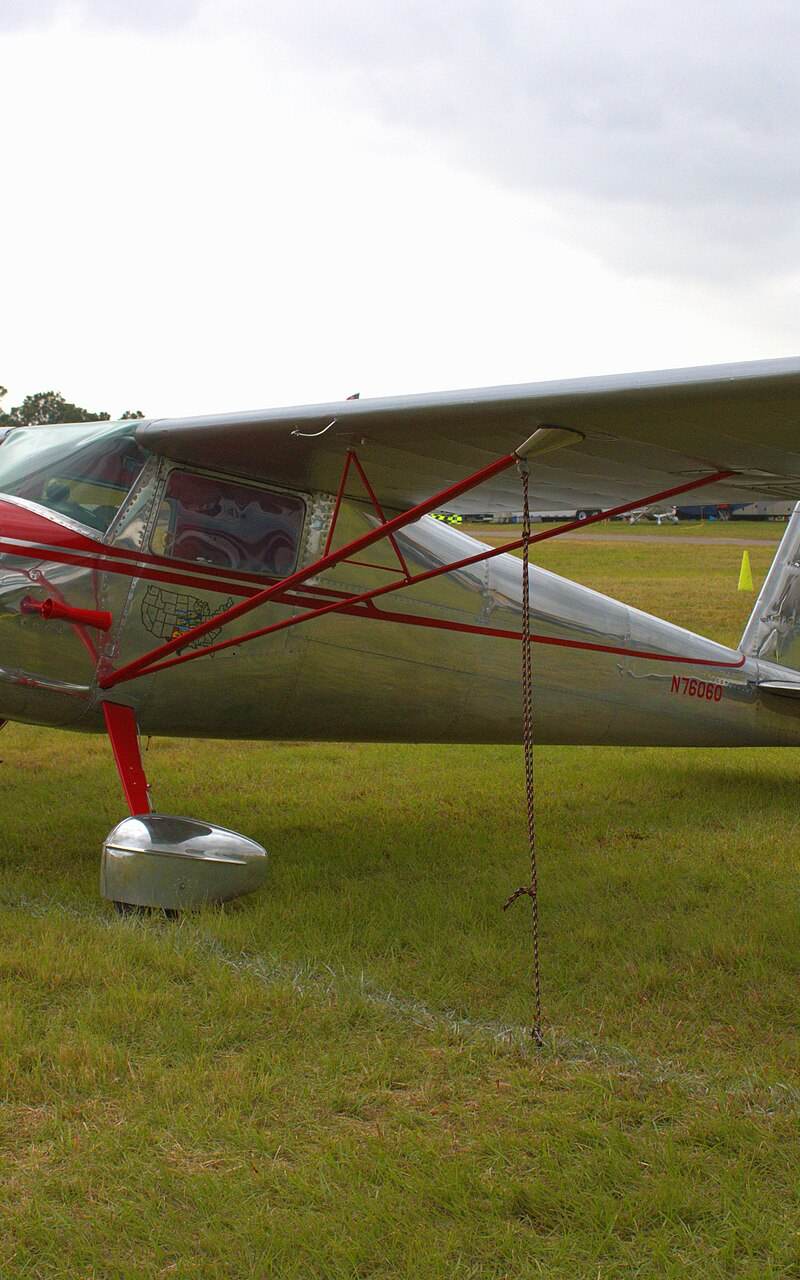 N76060 - Single-engine aircraft