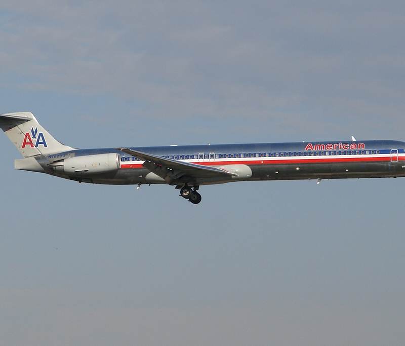 N76200 - Twin-engine aircraft