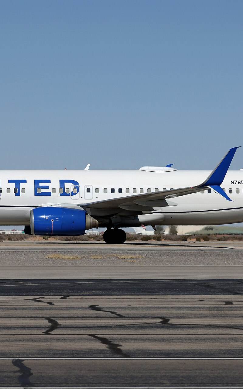 N76519 - Boeing