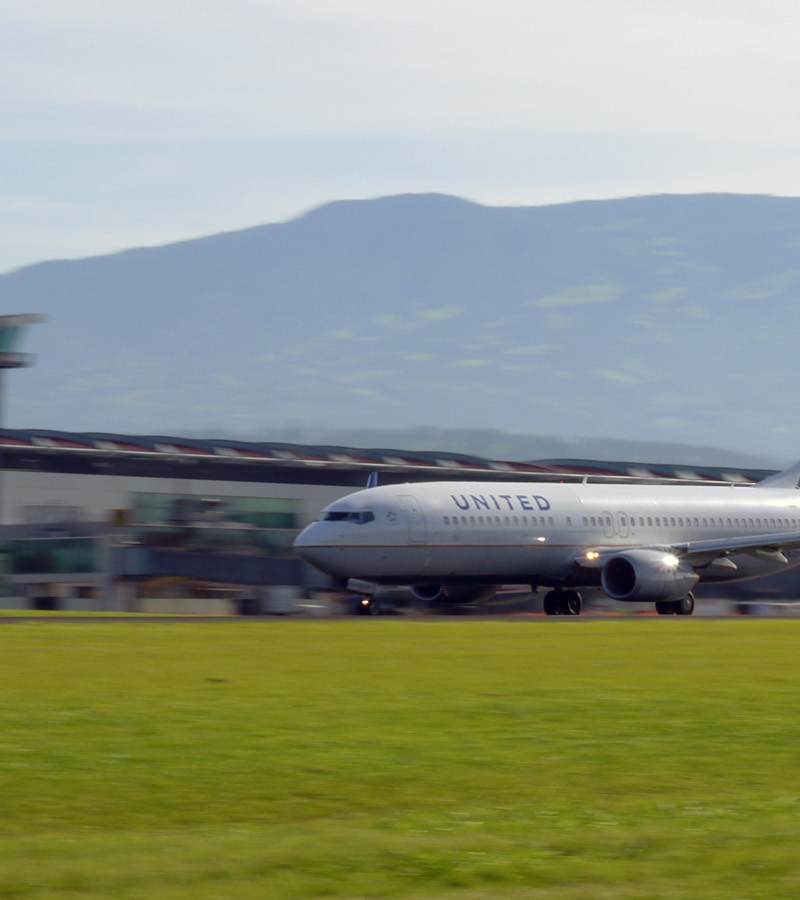 N76523 - Boeing