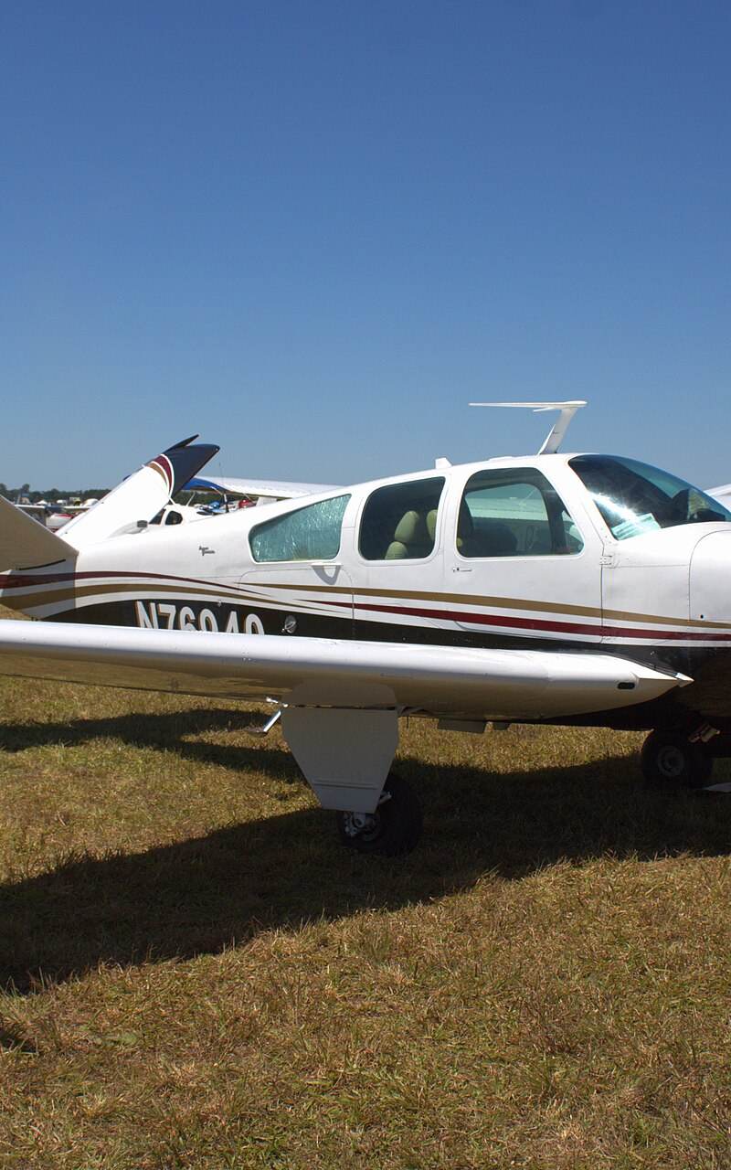 N76940 - Single-engine aircraft