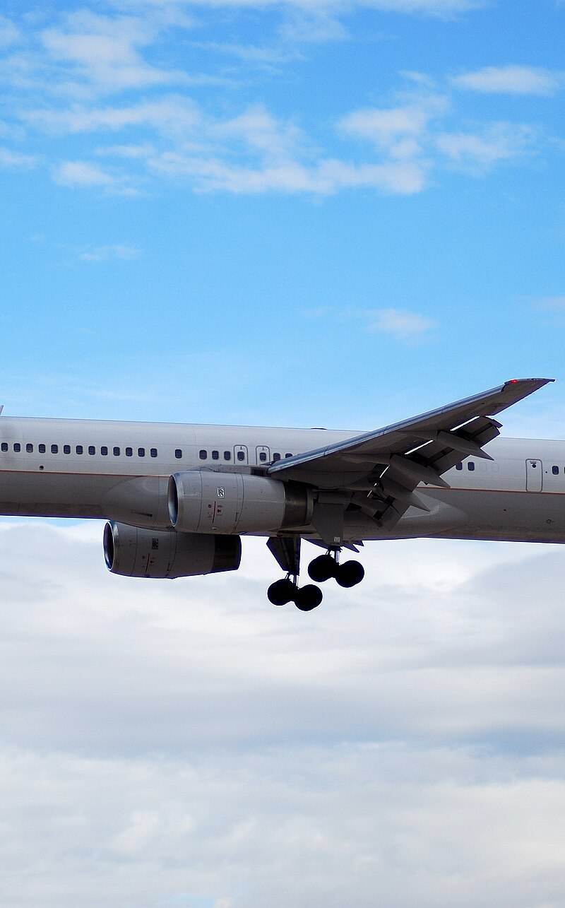 N77867 - Boeing