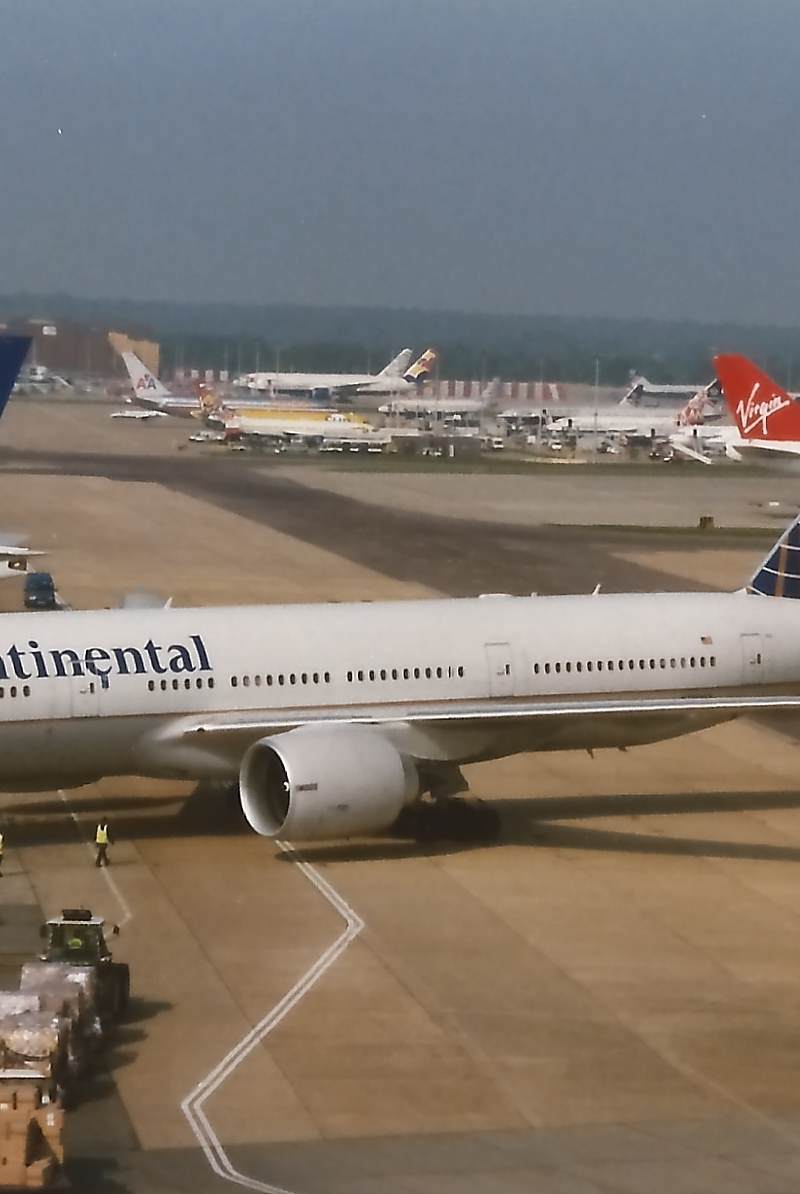 N78002 - Boeing