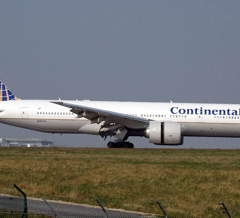 N78003 - Boeing