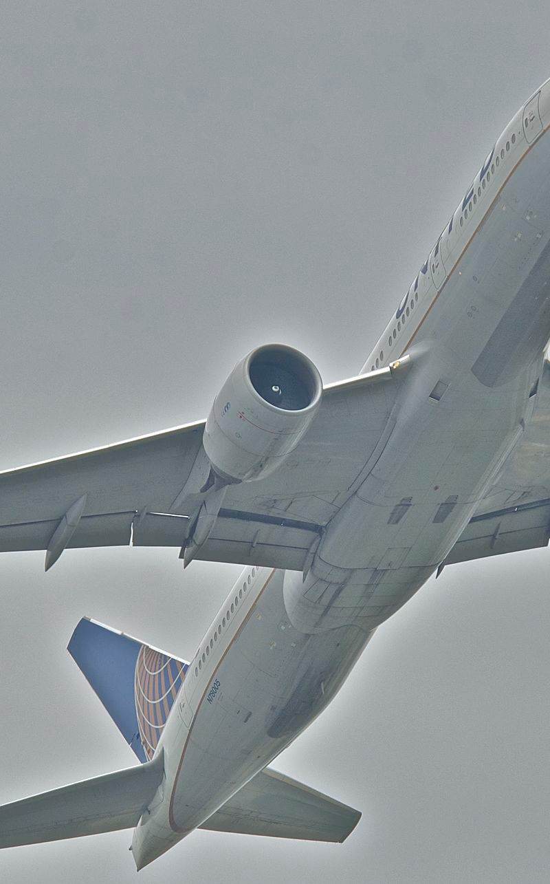 N78005 - Boeing