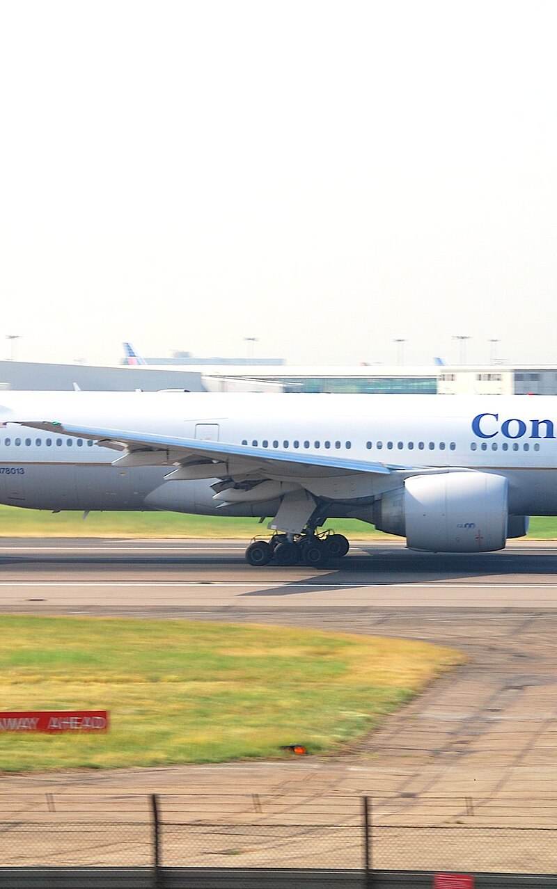 N78013 - Boeing