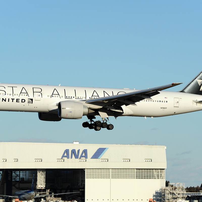 N78017 - Twin-engine aircraft