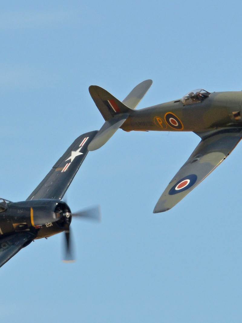 G-CBEL - Warbird