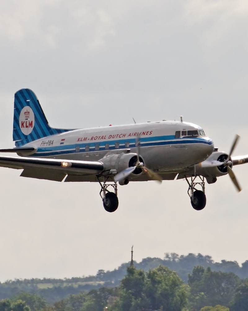 PH-PBA - Twin-engine aircraft
