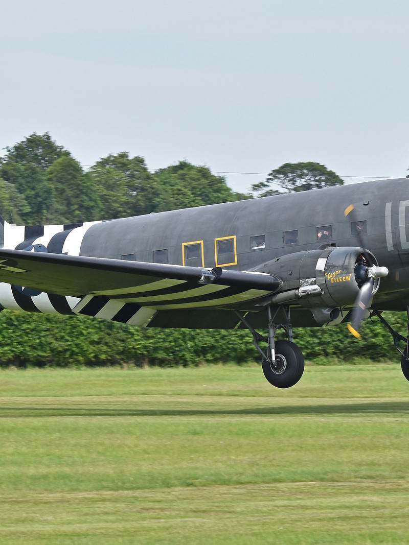 N74589 - Aircraft