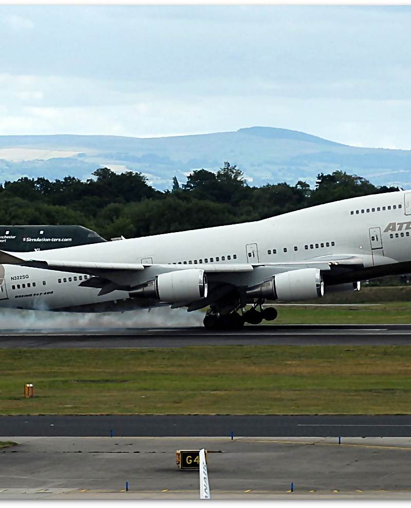 N322SG - Aircraft