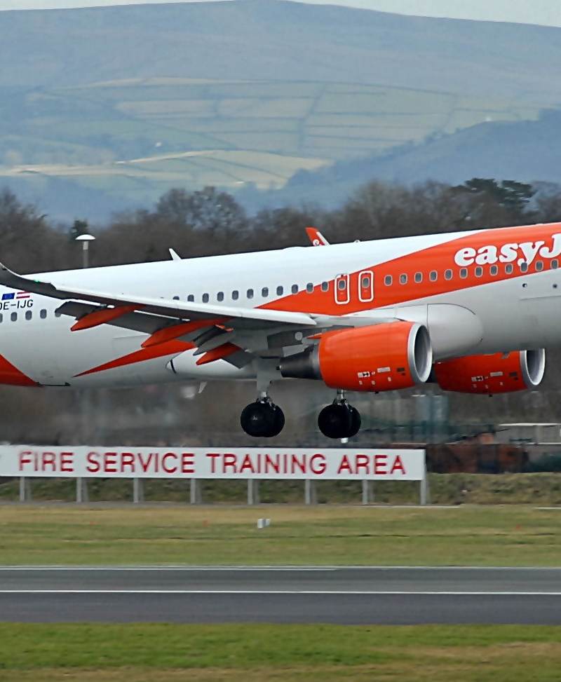 G-EZOV - Aircraft