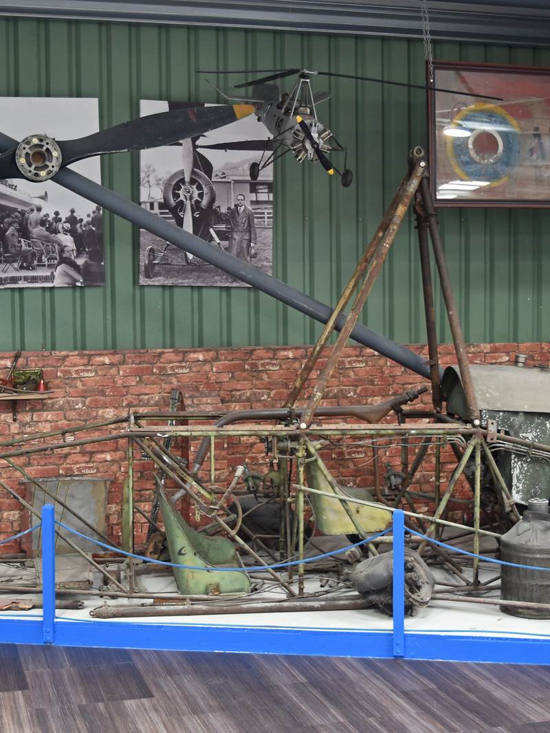 G-ACWM - Aircraft