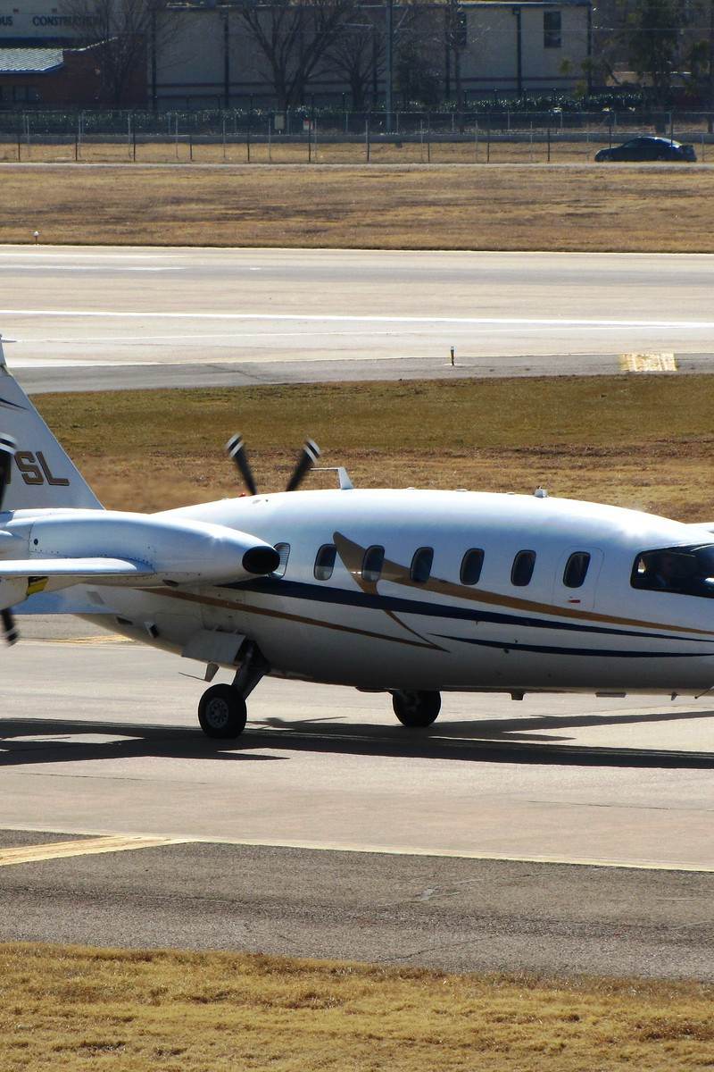 N137SL - Aircraft