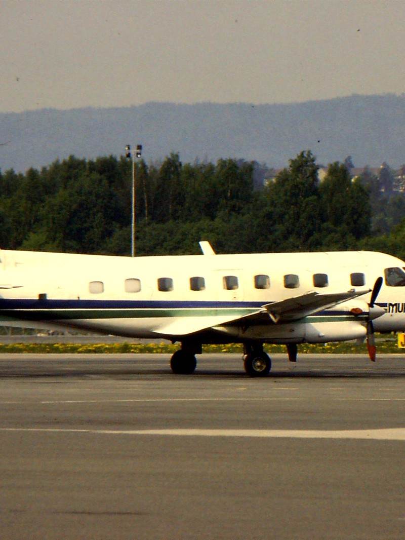 OY-MUA - Aircraft